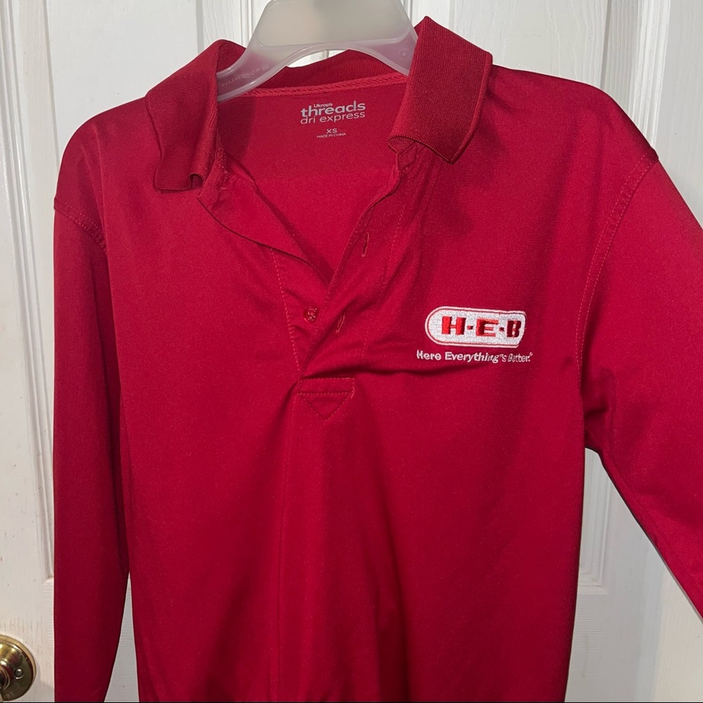 H-E-B polo long sleeve shirt.